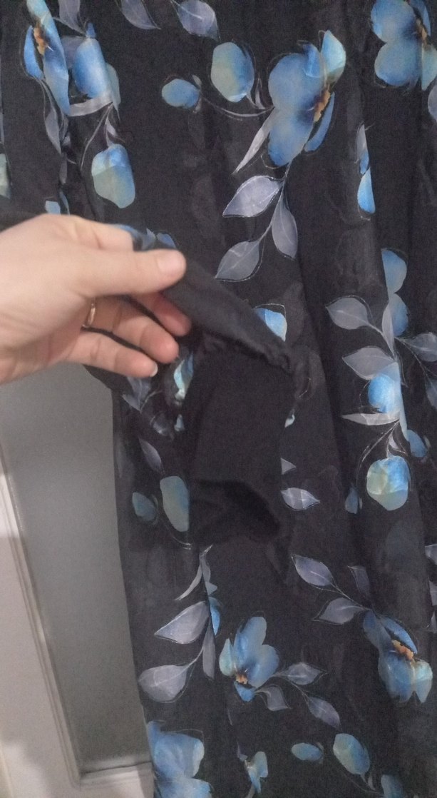 Mavi Çiçek Desenli Uzun Kollu Uzun Elbise - Görsel 4