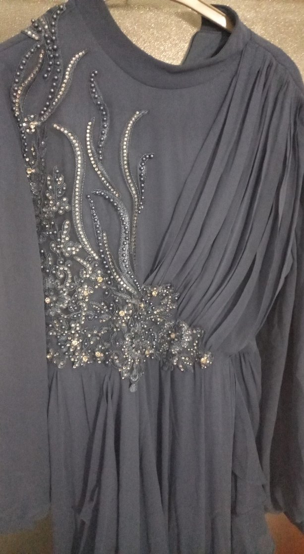 Uzun Kollu Gri Nakışlı Bohem Elbise - Görsel 4