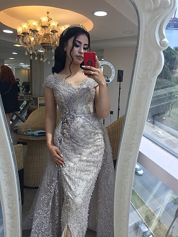 Nişan abiyesi