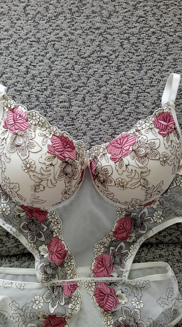 Nakışlı Beyaz Bohem Midi Sütyen Takımı - Görsel 2