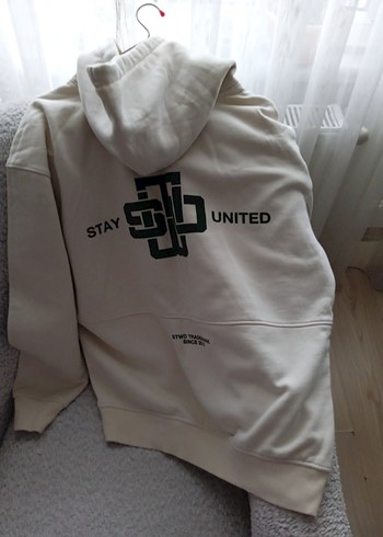 kadın Beyaz Kapüşonlu Sweatshirt - Görsel 4