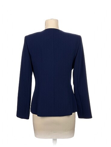 38 Beden ipekyol Blazer %70 İndirimli.