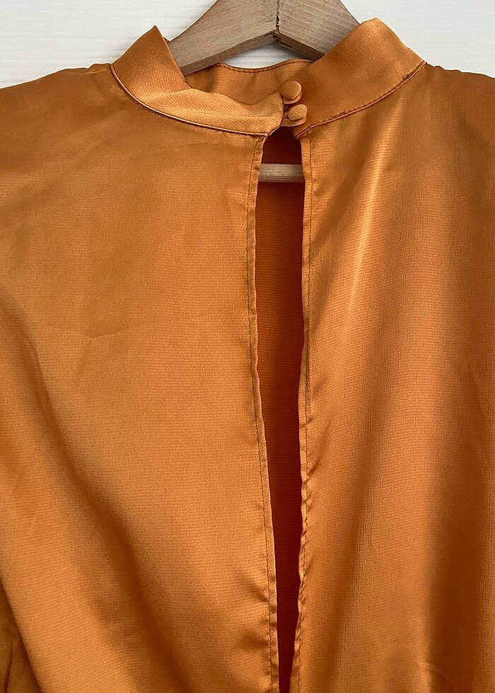 Turuncu Saten Elbise - Görsel 4