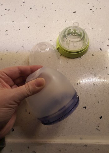 comotomo Bebek Biberonu, Şeffaf Kapaklı - Görsel 5