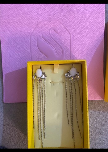 Swarovski Kadın Küpe