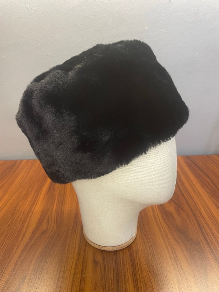 Siyah Kürklü Rus Kadın Karpak Şapka - Görsel 5