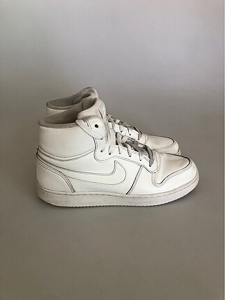 Orjinal Nike beyaz deri spor ayakkabı