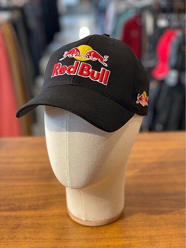 Red Bull Nakışlı Siyah Pamuklu Cap Şapka