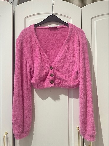 Bershka pembe hırka crop