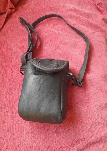 Siyah Kamera Kılıfı ve Askısı - Görsel 3