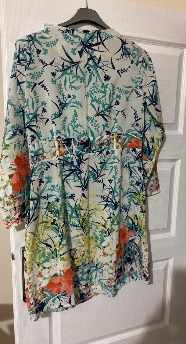 Çiçek Desenli V Yakalı Hamile Tunik - Görsel 4