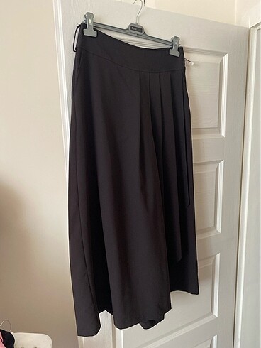 Çok şık etek pantolon