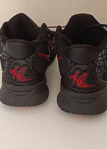 Nike Nike kyrie 7 spor ayakkabı sıfır gibi 
