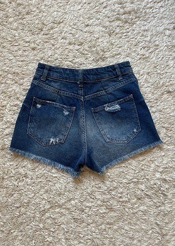 34 Beden Kadın Koyu Mavi Yırtık Mini Kot Şort
