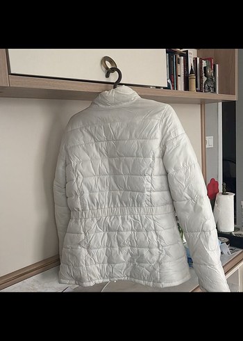 HM beyaz mont - Görsel 4