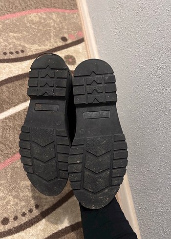 Siyah bot - Görsel 5