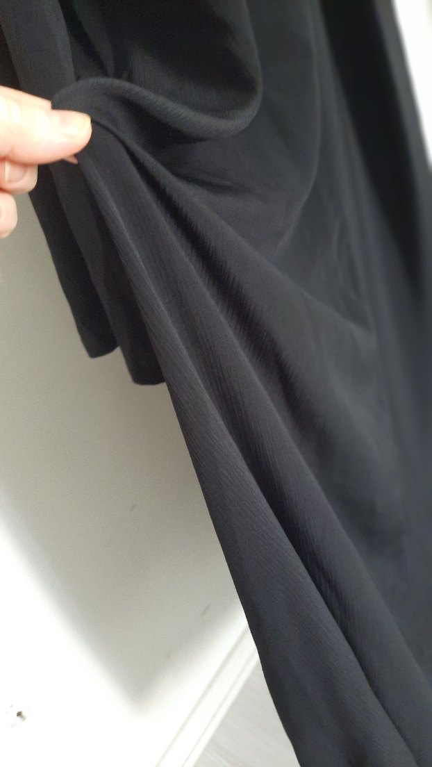 YURTDISI URUN SIYAH IPEK KREP FERACE ABAYA - Görsel 3