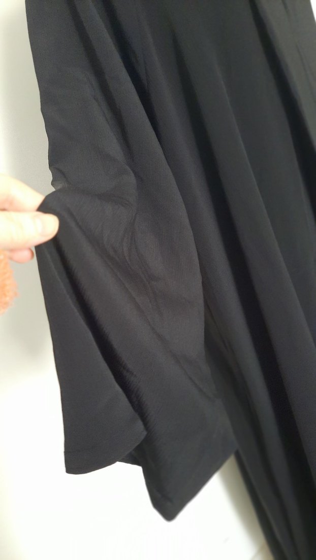 YURTDISI URUN SIYAH IPEK KREP FERACE ABAYA - Görsel 4