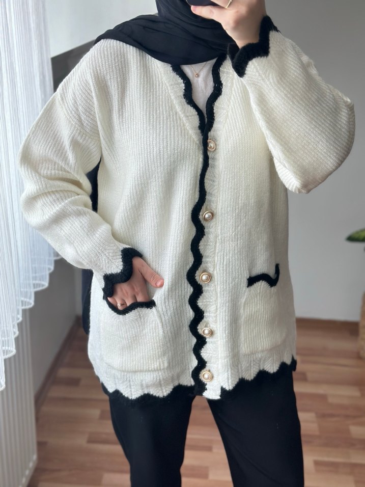 İnci düğmeli hırka - Görsel 4