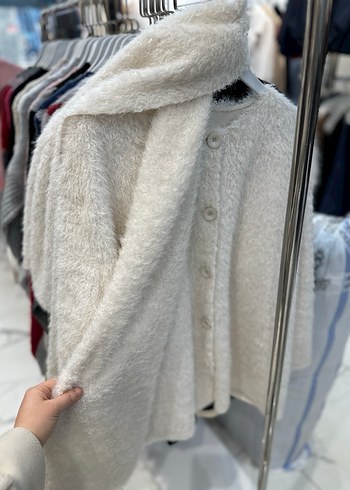 Bej Yumoş atkılı ceket - Görsel 3