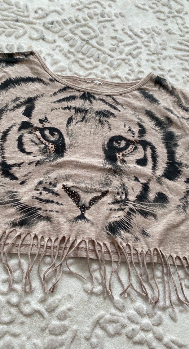 Kürk Detaylı Bohem Tarzı Bej Baskılı Kedi Kıyafeti - Görsel 2