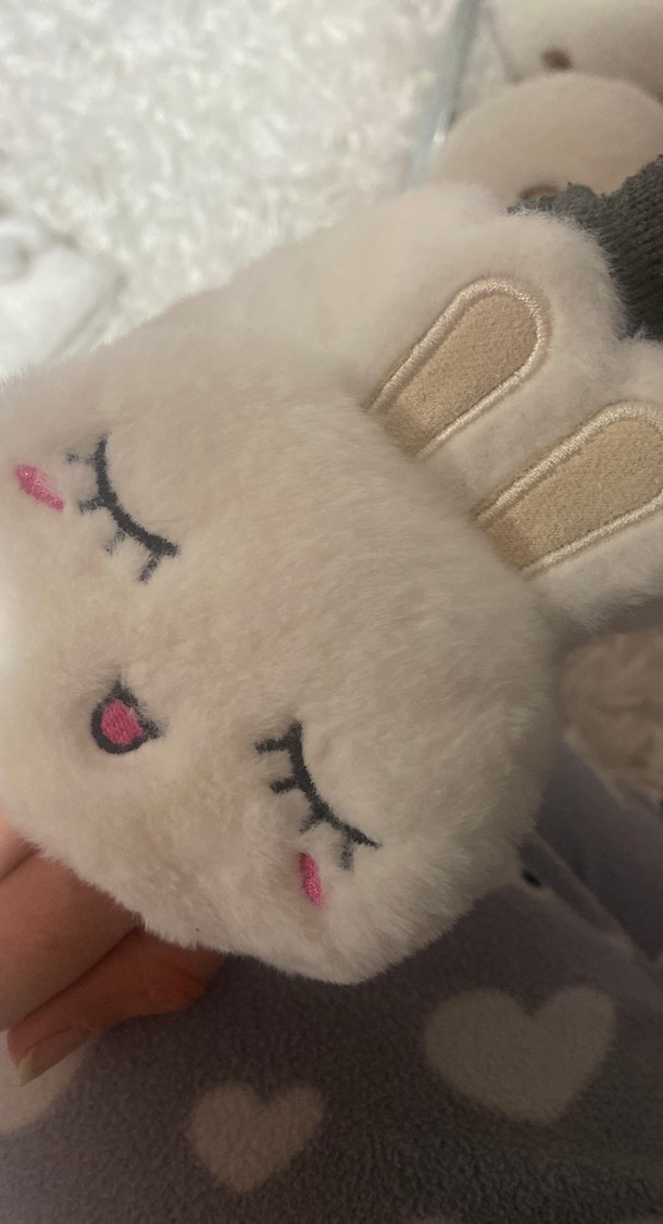 Beyaz Yumuşak Peluş Eldiven - Görsel 2