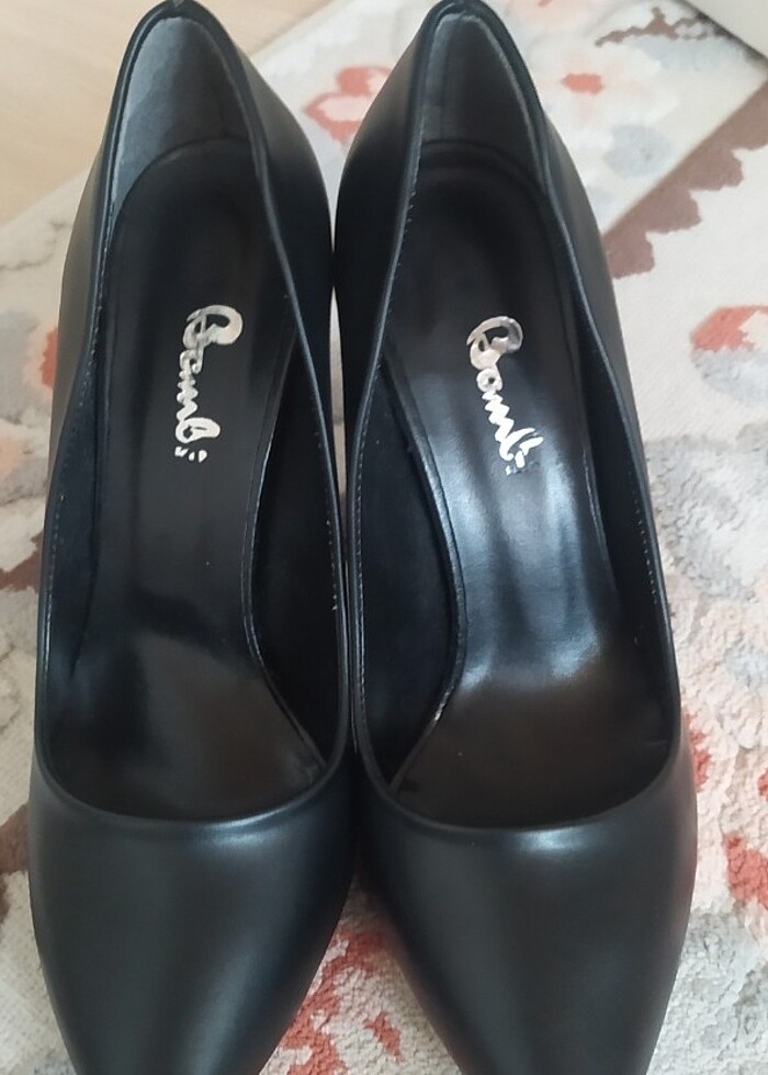 İnce topuk ayakkabı - Görsel 2