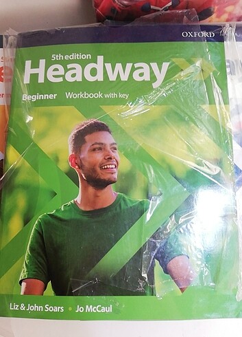 Headway Beginner CD li Fifth edition