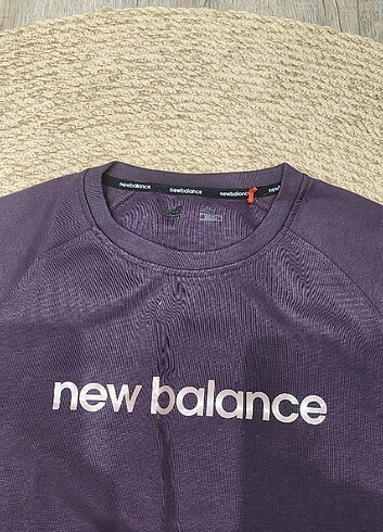 New Balance Sweat