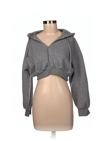 Trendyol & Milla Sweatshirt %70 İndirimli.