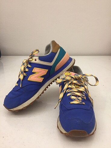 New Balance NEW BALANCE