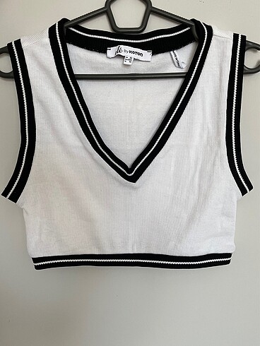 xs Beden beyaz Renk V yaka kolsuz crop