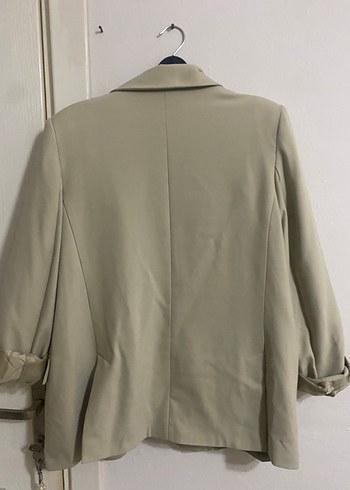 l Beden Bej Mini Kadın Blazer Ceket