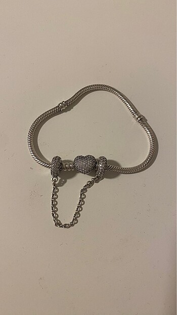Pandora Pandora Bileklik ve Güvenlik Zinciri