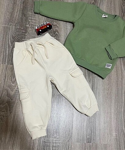 1,5 Yaş Beden yeşil Renk Civil Sweatshirt Pantolon Üst Alt Takım