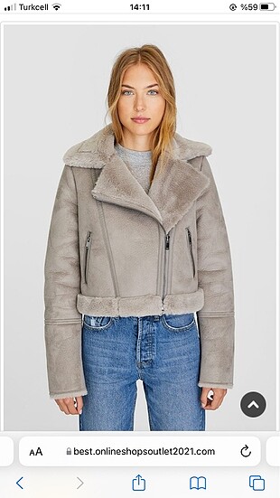 Suni Yünlü Kısa Ceket Stradivarius Mont
