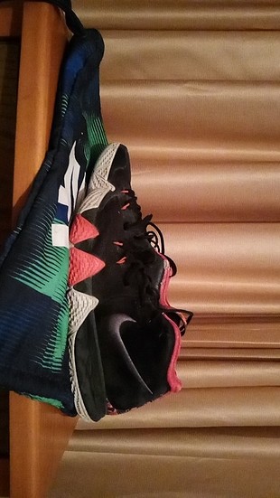 Nike kyrie 5