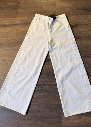 Massimo Dutti Beyaz Genis Paca Denim Jean
