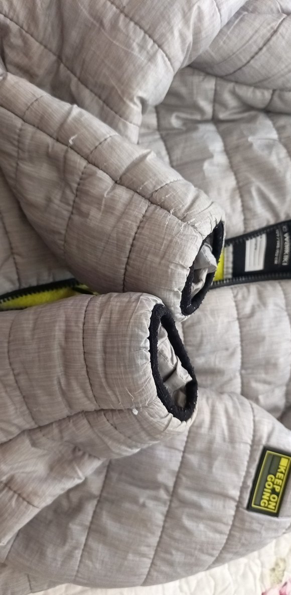 Gri Kapüşonlu erkek çocuk  Mont - Görsel 2