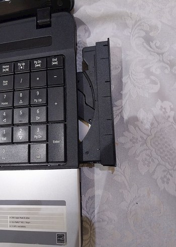 Acer Laptop - Görsel 8