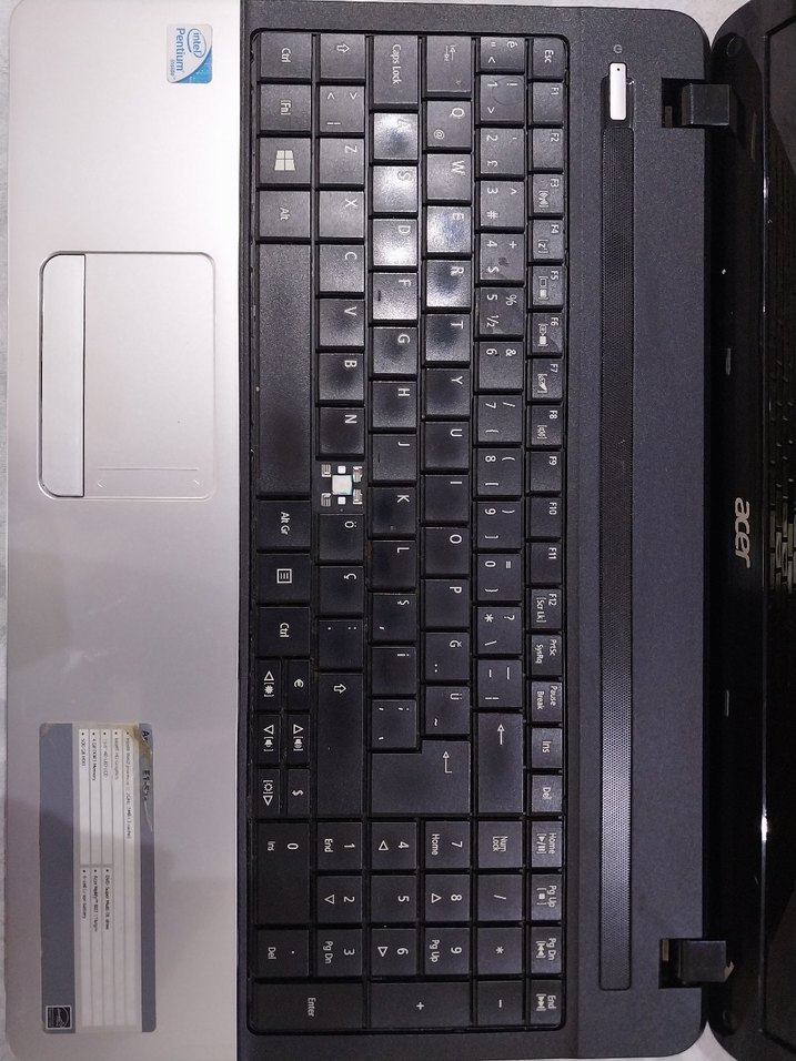 Acer Laptop - Görsel 3