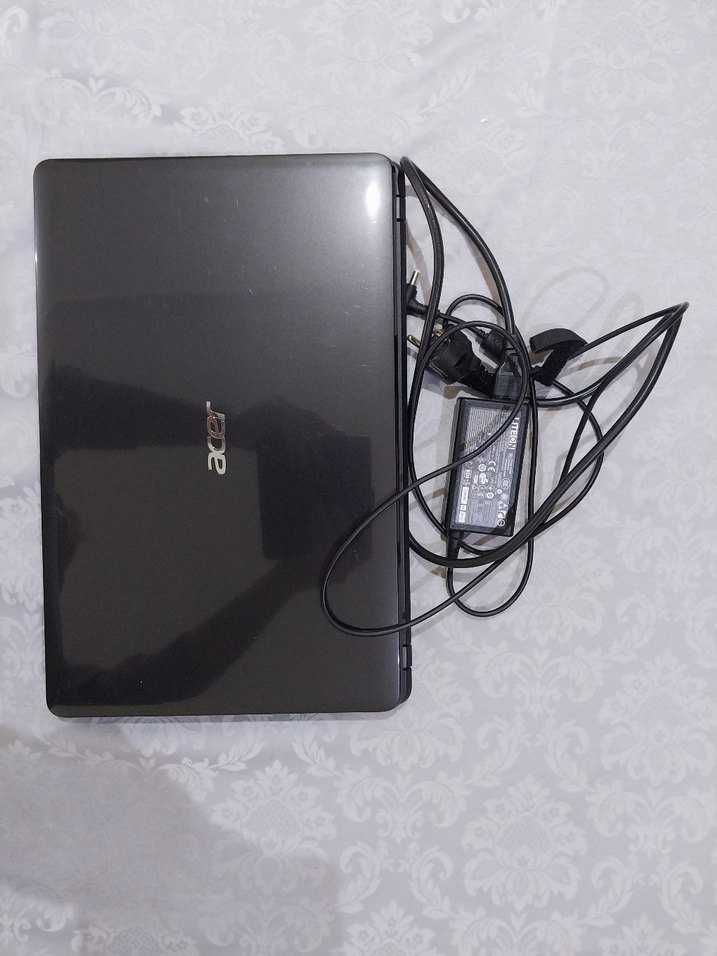 Acer Laptop - Görsel 2
