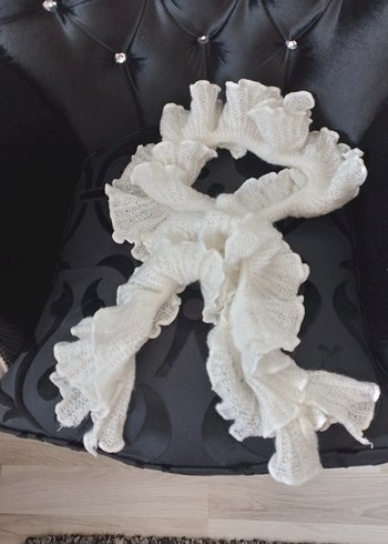 Fırfırlı Beyaz Kadın Örgü Şal - Görsel 7