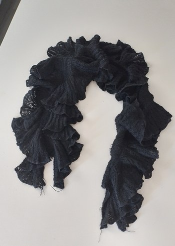 Fırfırlı Siyah triko Gotik Şal - Görsel 10