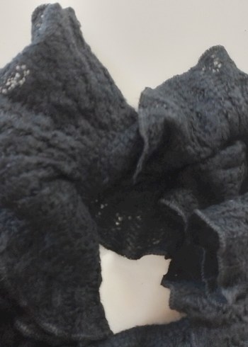 Fırfırlı Siyah triko Gotik Şal - Görsel 14