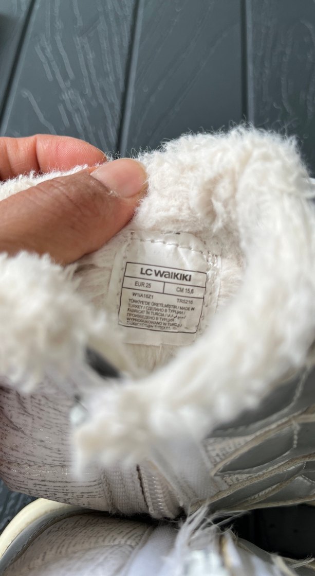 Kız Çocuk Gri Kemerli Polar Bot - Görsel 5