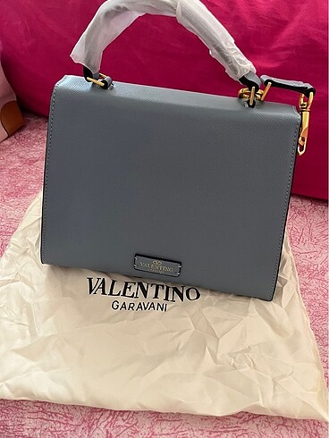 Beden Valentino vsling