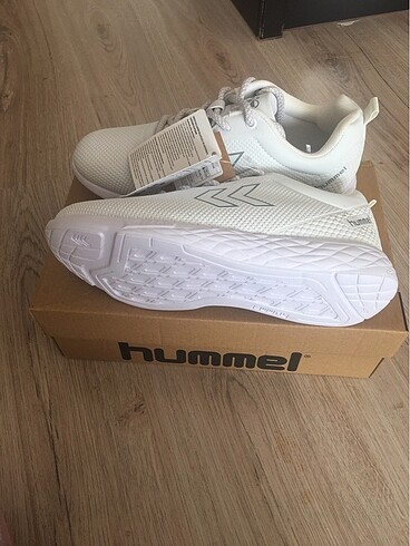 39 Beden Orijinal Hummel Spor Ayakkabı