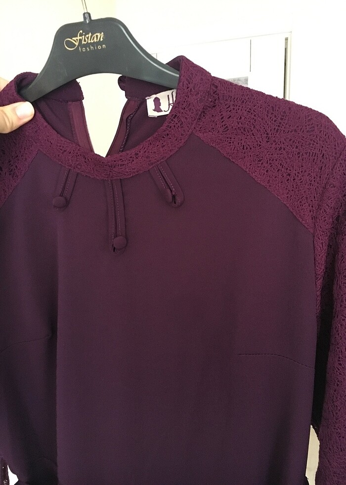 Kolları dantel detaylı krep elbise - Görsel 5