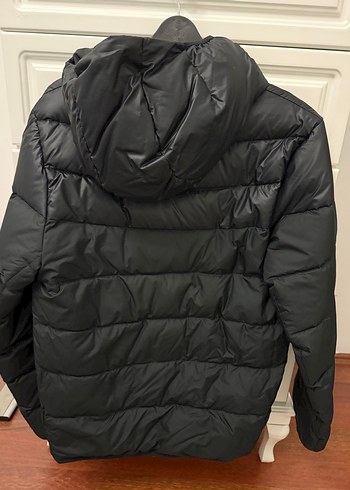 Nike Siyah Kapüşonlu Spor Mont - Görsel 3